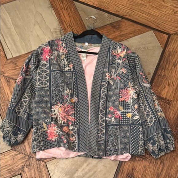 Johnny Was Viviana Embroidered Denim Cardigan - Picture 5 of 8